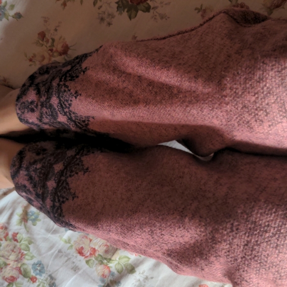 Pink woolen kurta set - Picture 4 of 4